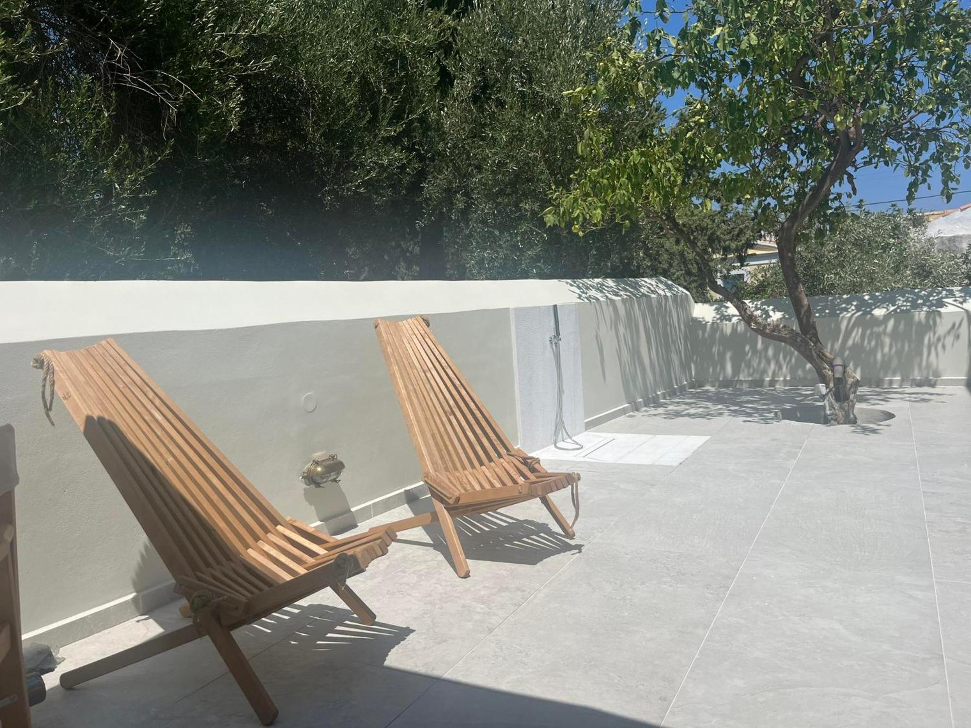 Nisomar Suites Sými Buitenkant foto